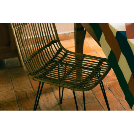 Chaise repas en rotin et métal noir